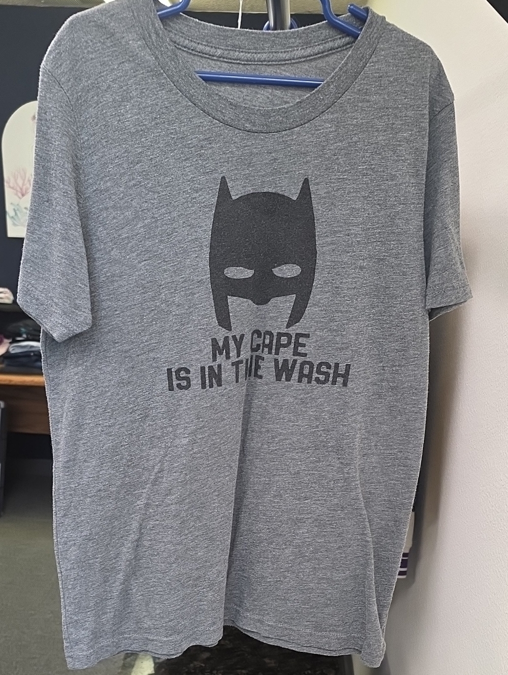 Source Unknown Gray Kids Short Sleeve Tee with Black Graphic